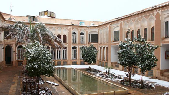 خانه مرتاض (دانشکده هنر و معماری دانشگاه یزد)